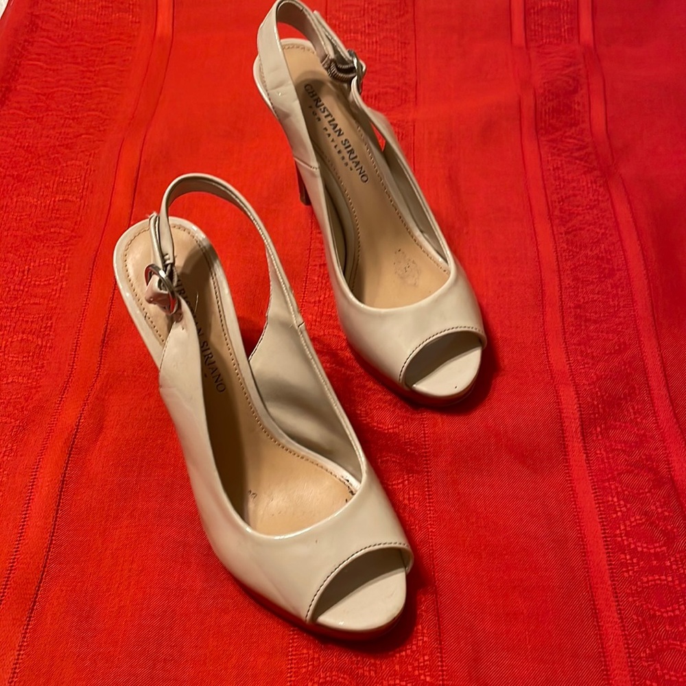 Cute 4” Christian Soriano beige sandals with stiletto heels  (Mlb)